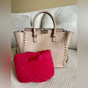 Valentino Garavani Vitello Rockstud Double Handle Tote
